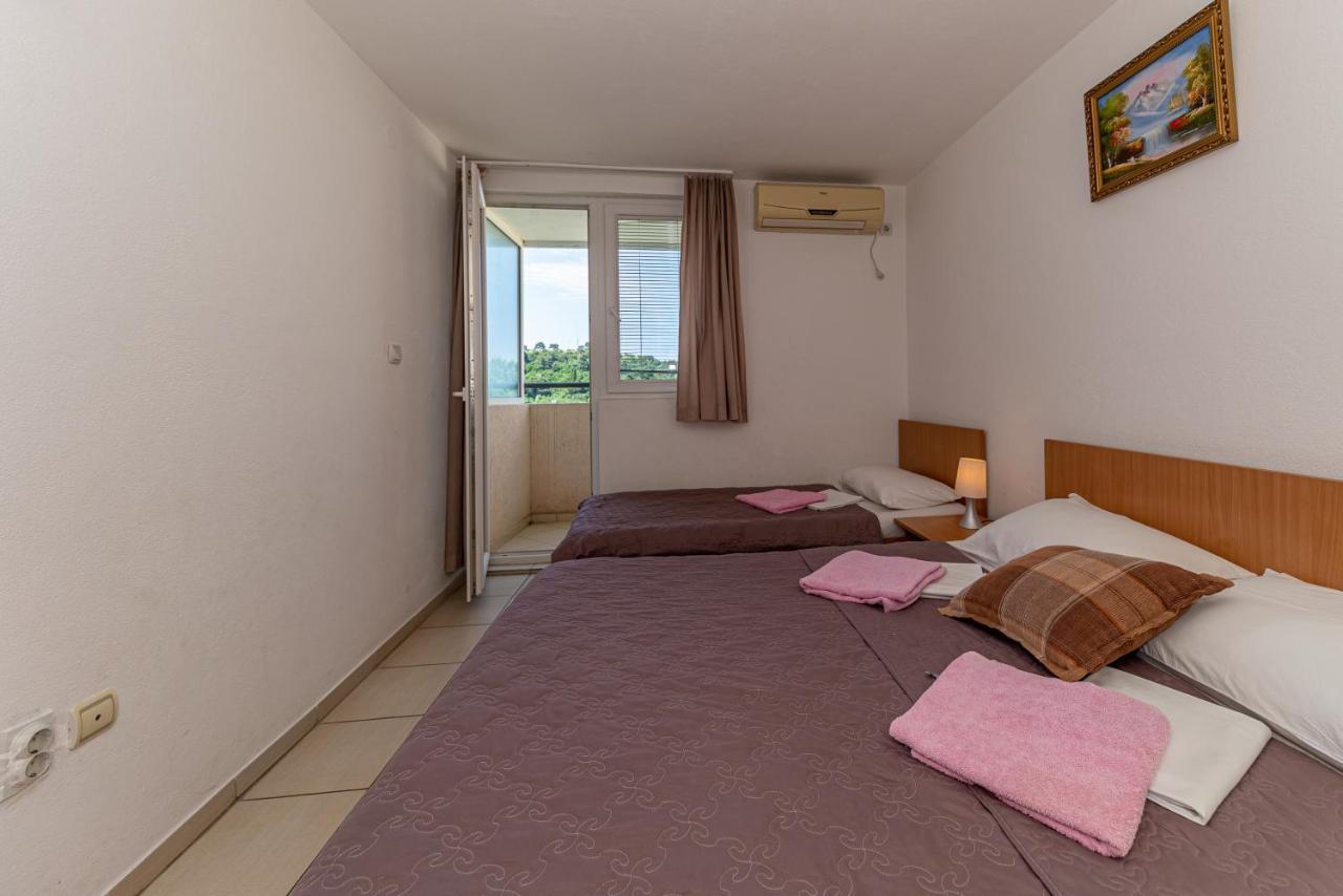 Apartment Knezevic Petrovac Екстер'єр фото