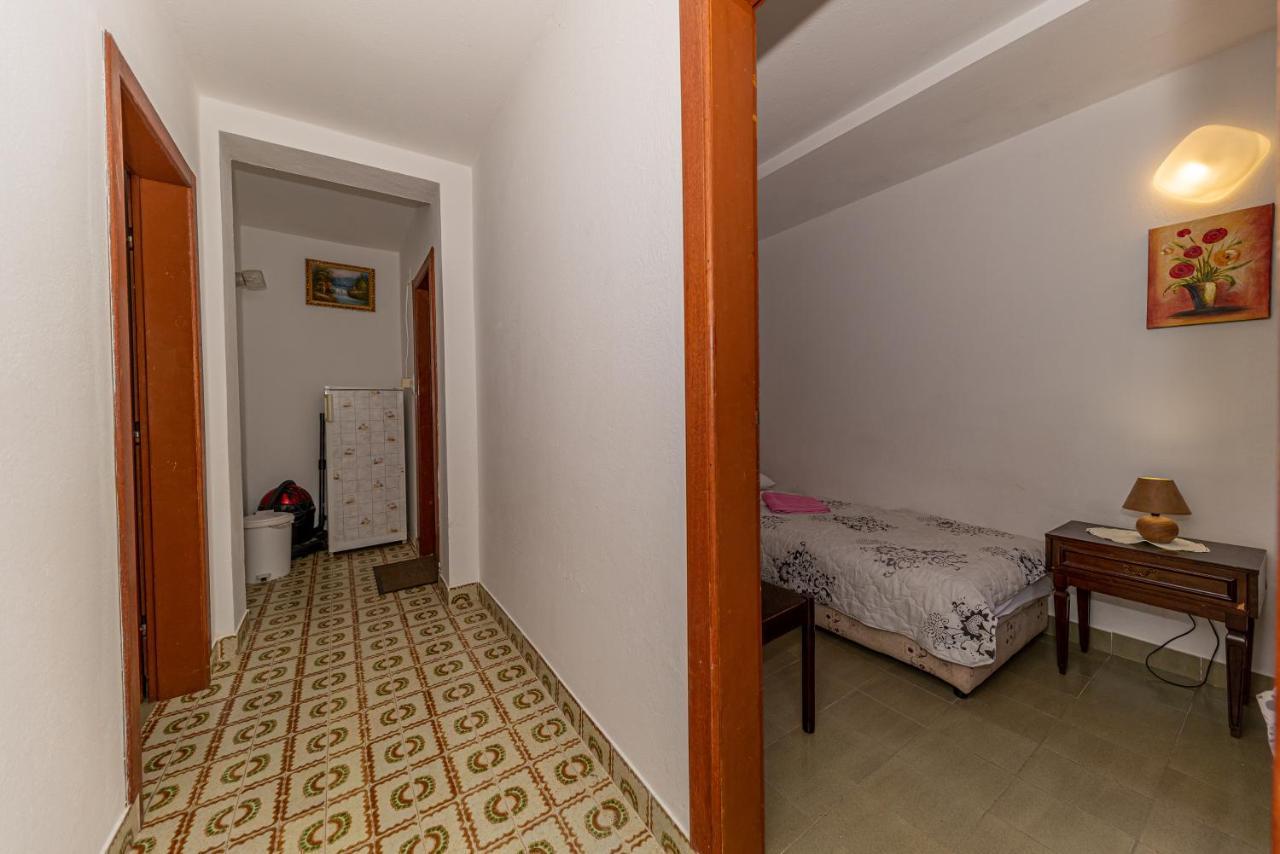 Apartment Knezevic Petrovac Екстер'єр фото