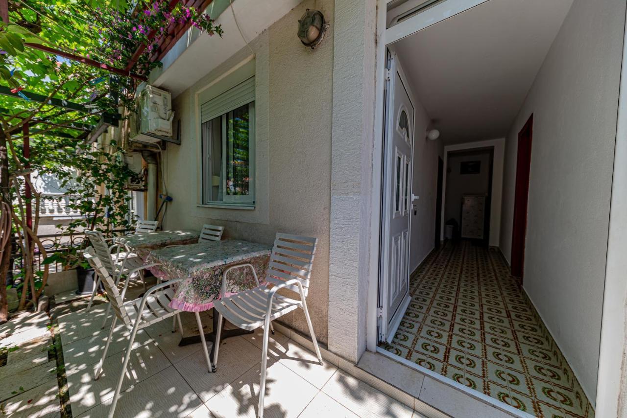 Apartment Knezevic Petrovac Екстер'єр фото