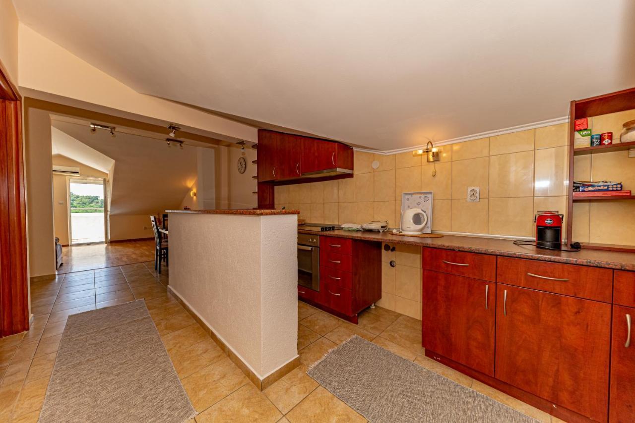 Apartment Knezevic Petrovac Екстер'єр фото