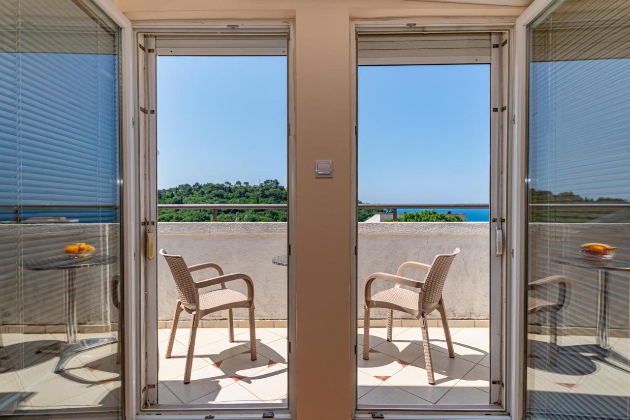 Apartment Knezevic Petrovac Екстер'єр фото