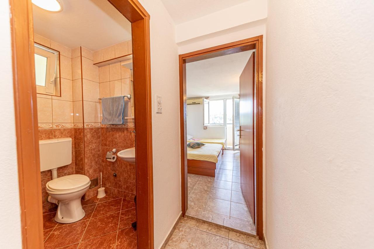 Apartment Knezevic Petrovac Екстер'єр фото